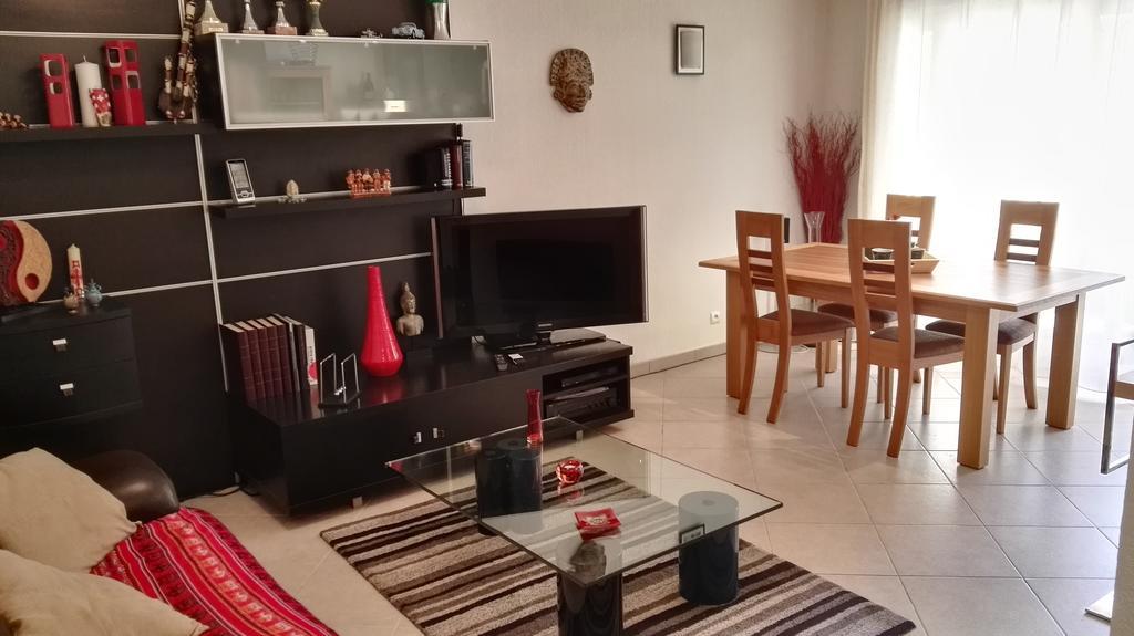 Apartamento Fleur De Mai Rocabruna Exterior foto
