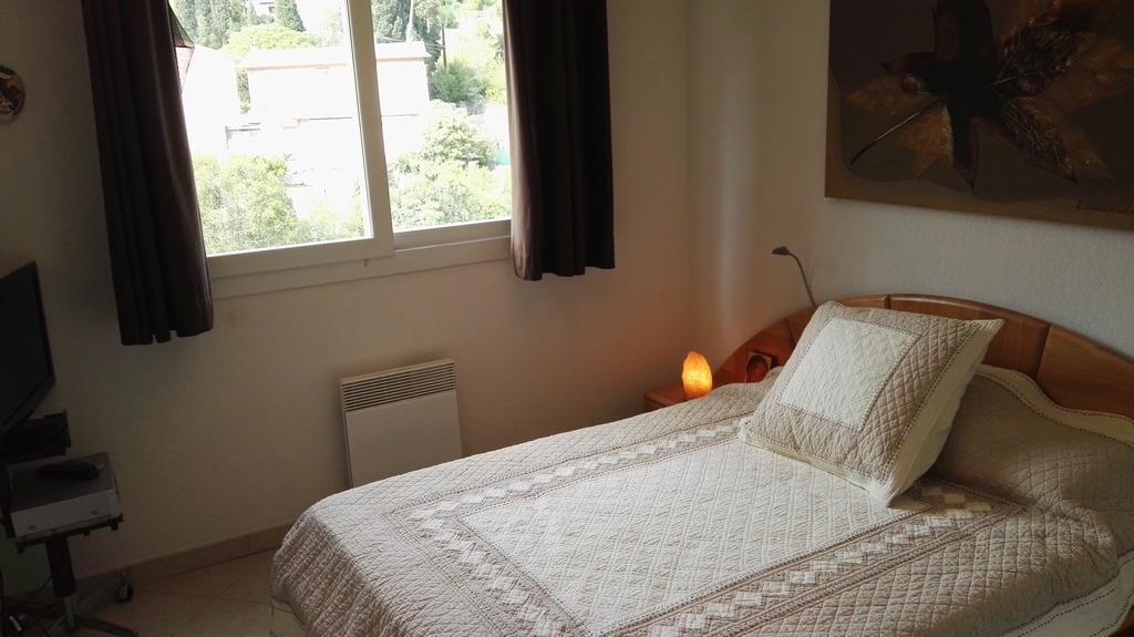 Apartamento Fleur De Mai Rocabruna Exterior foto